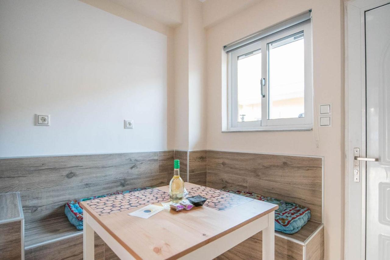 My Oneiro Apartments Янина Экстерьер фото