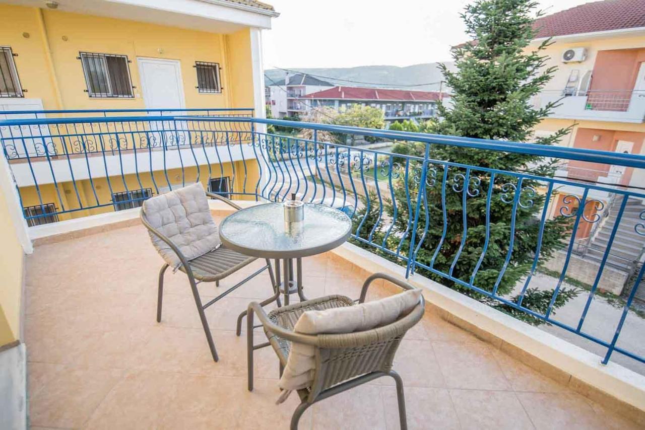 My Oneiro Apartments Янина Экстерьер фото
