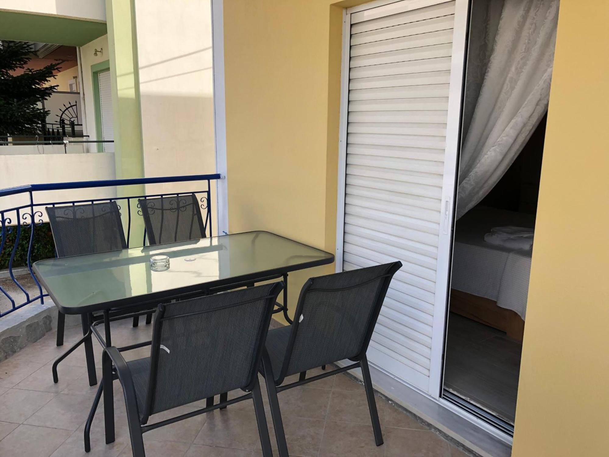 My Oneiro Apartments Янина Экстерьер фото